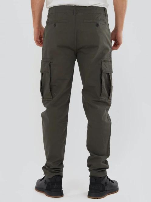 Fundango Chuck Cargo Pants męski spdnie cargo oliwka 3