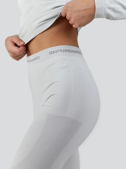 Fundango Seamless Baselayer Set damski komplet bielizny biały 7